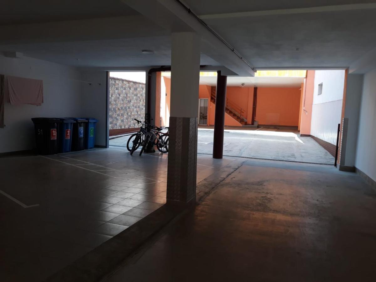 Vila Adriano Turda Buitenkant foto