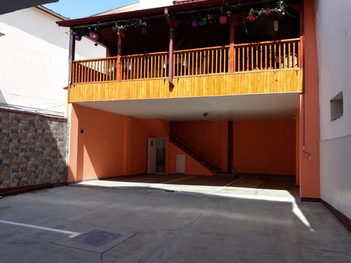 Vila Adriano Turda Buitenkant foto